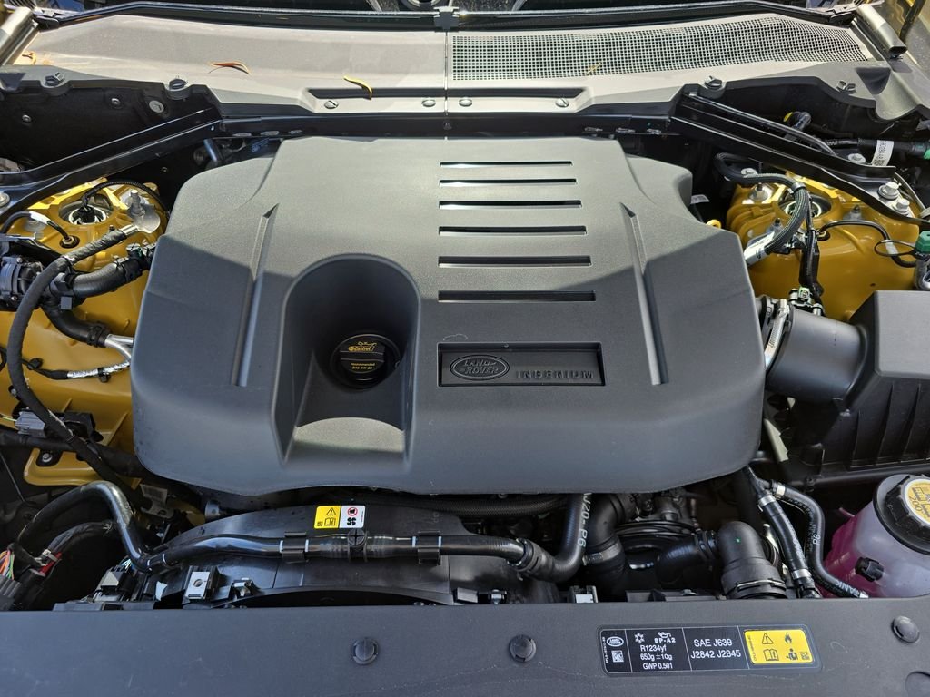 New 2026 Deep Sandglow Yellow Land Rover Trophy Edition Deep Sandglow image 32