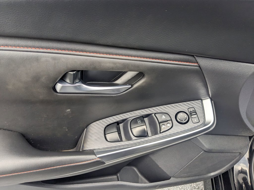 Used 2024 Super Black Nissan SR image 12