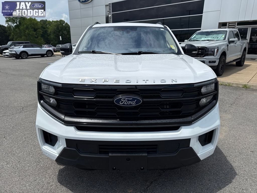 Used 2025 White Ford Active image 11