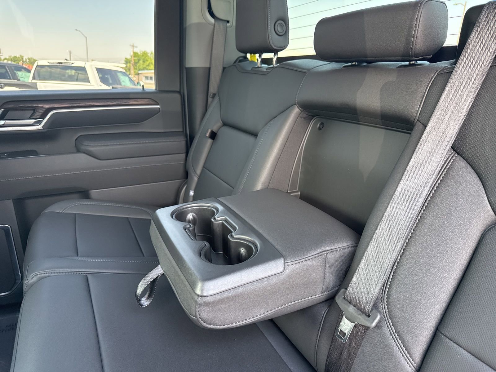 2025 GMC Sierra 3500HD SLT - Photo 34