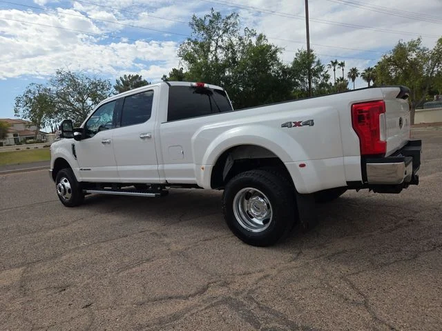 Used 2017 White Ford Lariat image 6