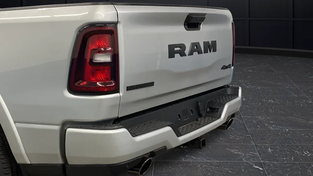 New 2026 Silver Zynith Exterior Paint RAM Big Horn/Lone Star image 45
