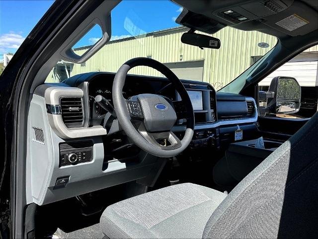 New 2026 Agate Black Metallic Ford F-250® XLT image 7