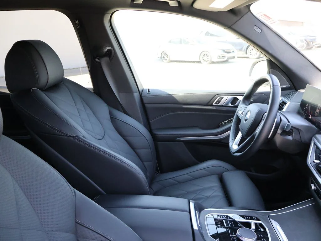 2026 BMW X5 40i - Photo 14