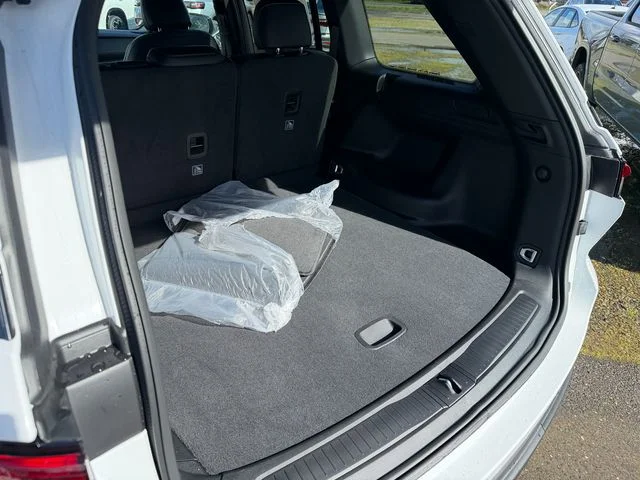 New 2026 White Jeep Altitude image 26