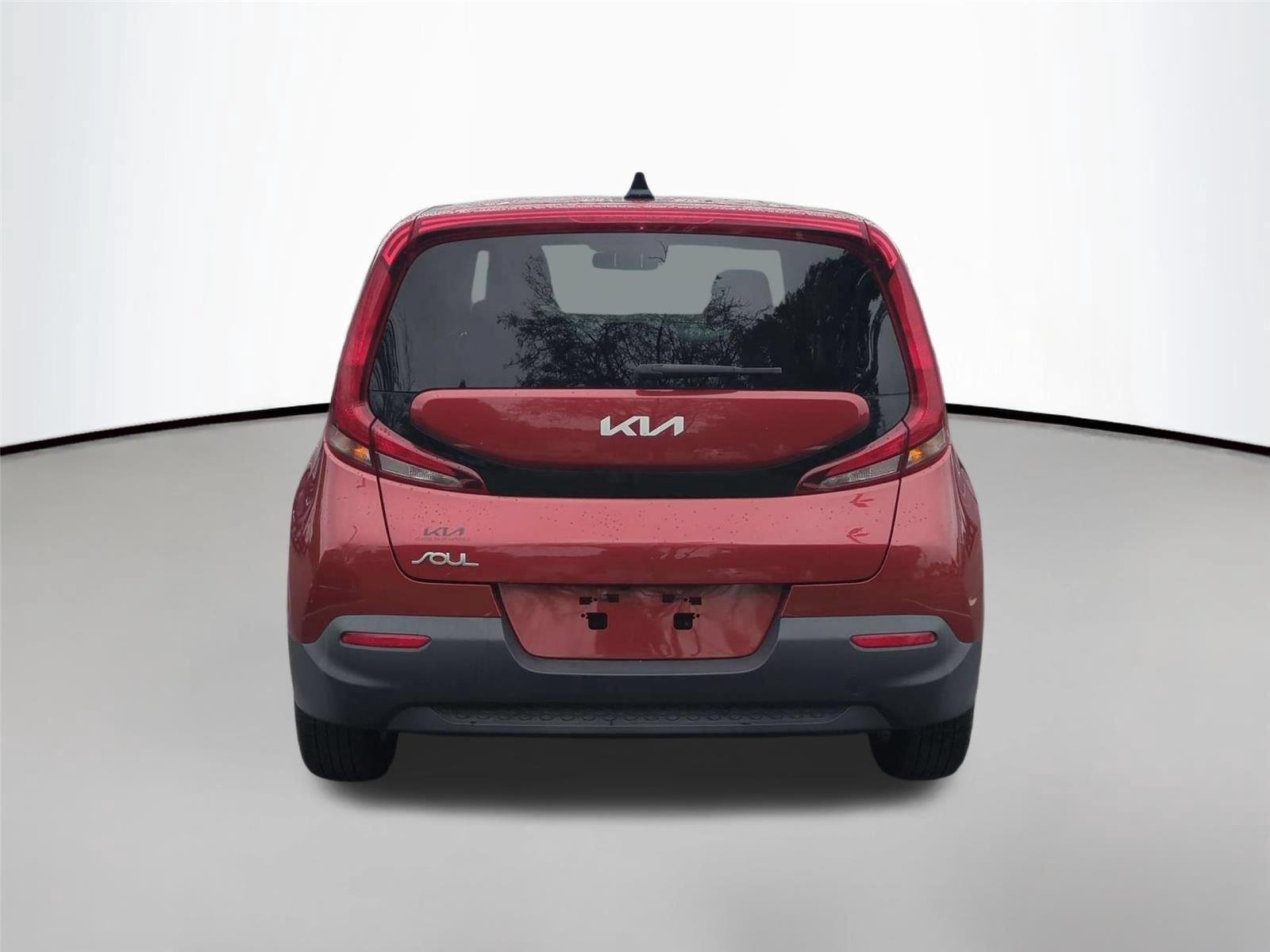 Used 2022 Mars Orange Kia LX image 4