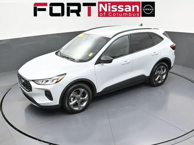 Used 2025 Silver Ford ST-Line image 40