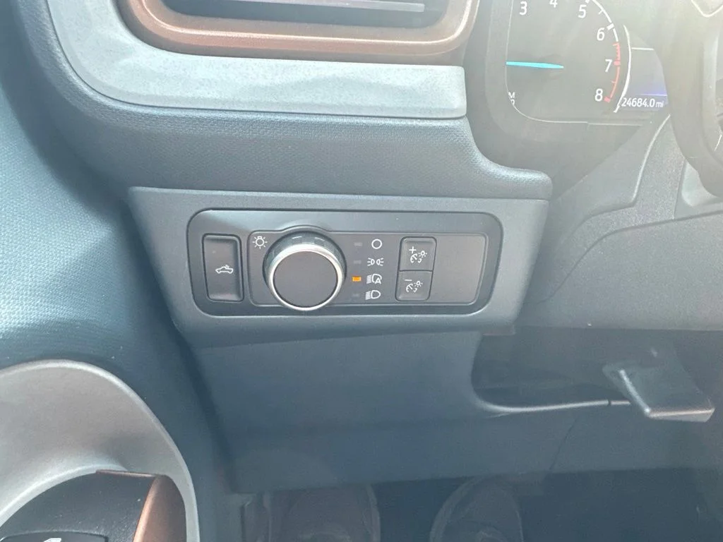 Used 2022 Area 51 Ford Lariat image 25
