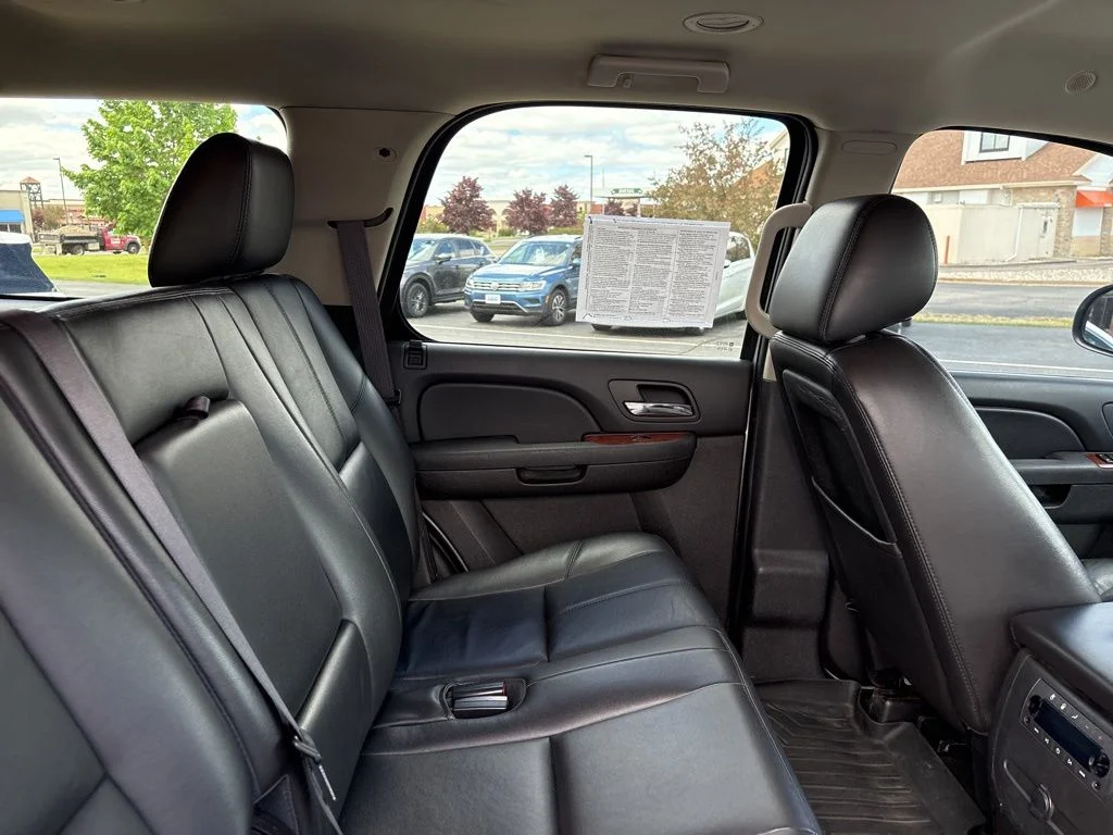 Used 2013 Silver Ice Metallic Chevrolet LT image 28