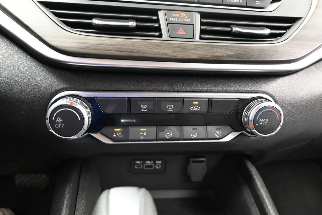 Used 2025 Gray Nissan 2.5 SV image 21