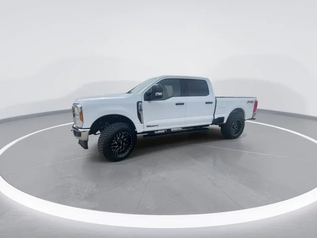 Used 2025 White Ford XLT image 5
