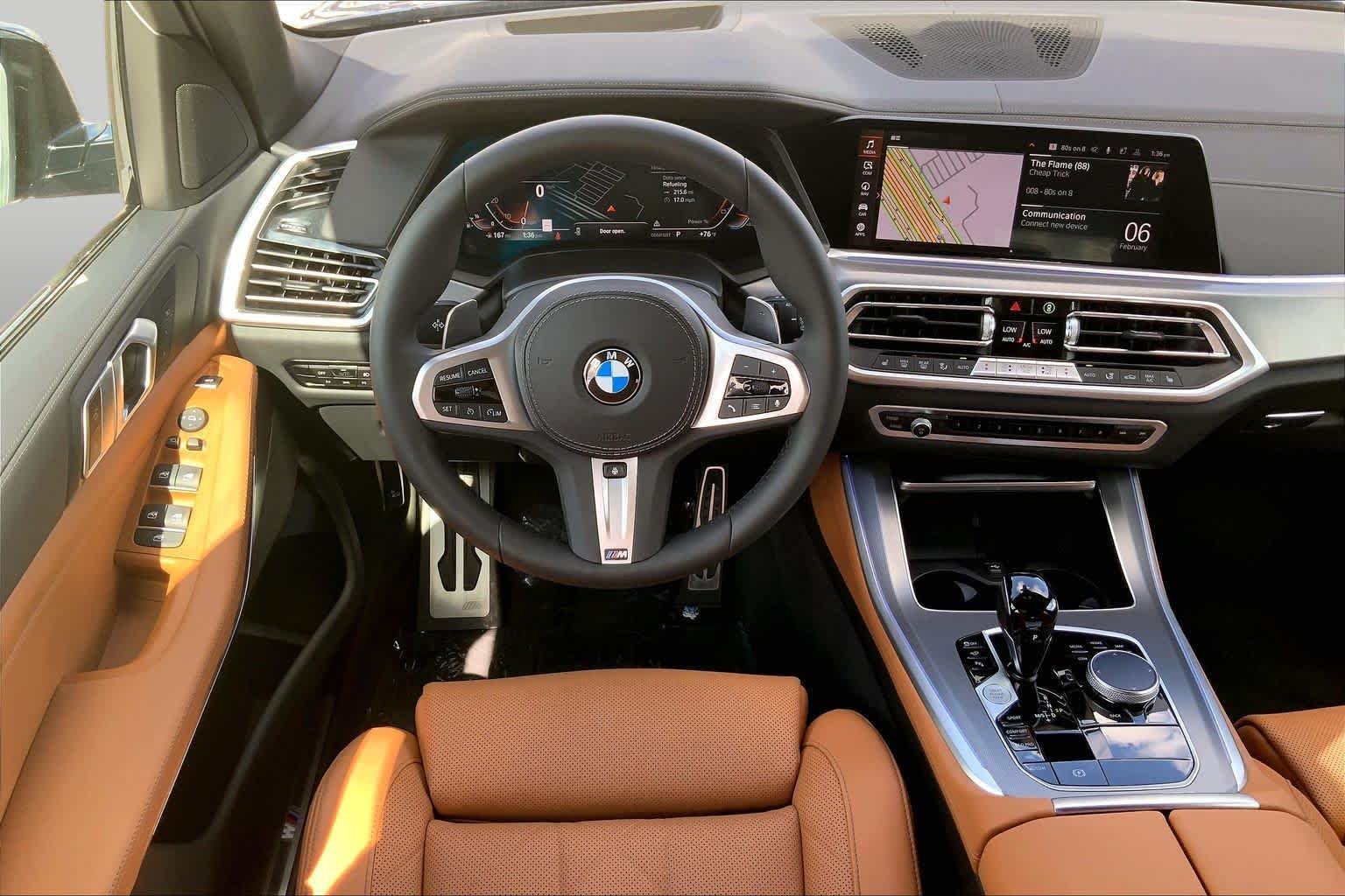 Used 2023 Phytonic Blue Metallic BMW xDrive40i image 5