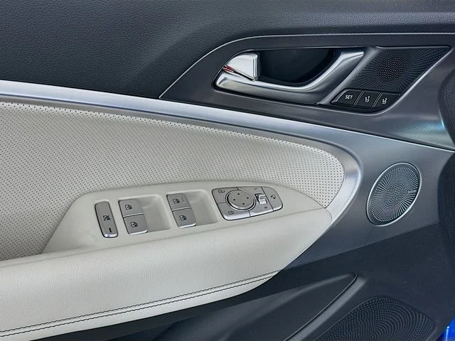New 2026 Blue Genesis 3.3T Sport Prestige image 11