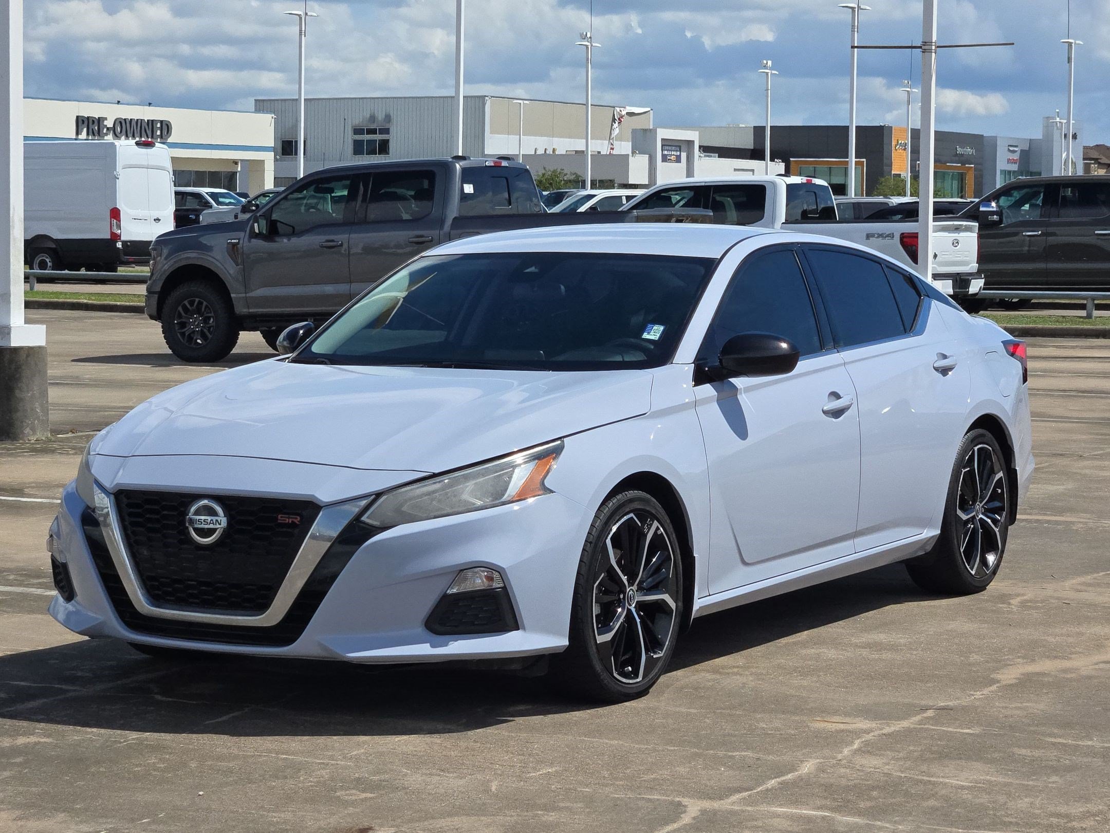 Used 2023 Gray Sky Pearl Nissan 2.5 SR image 7