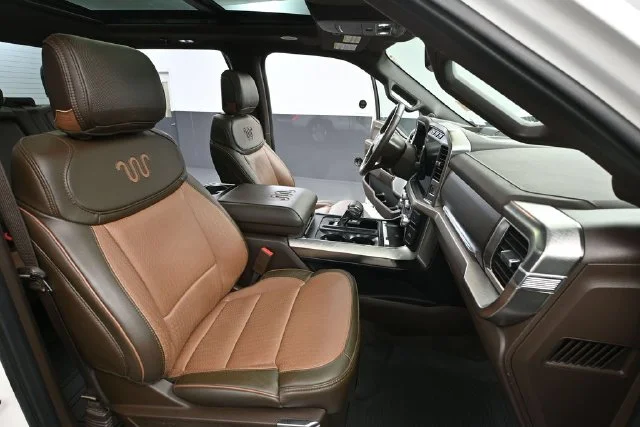 Used 2022 White Ford King Ranch image 43