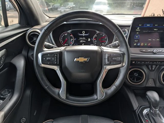 Used 2024 Black Chevrolet Premier image 13
