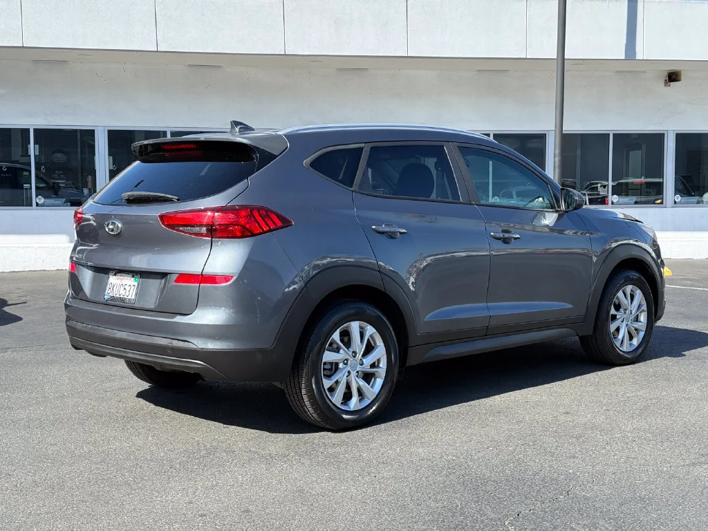 Used 2019  Hyundai Value image 7