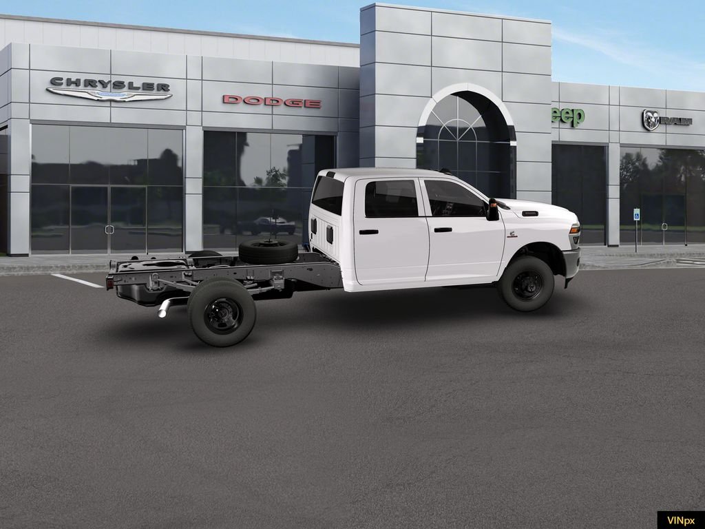 New 2026 Bright White Clearcoat RAM Tradesman image 15