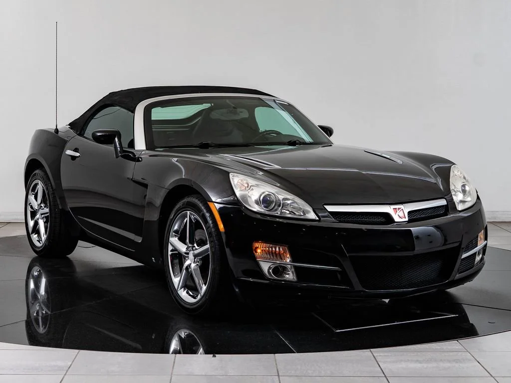Used 2007 Black Onyx Saturn  image 13