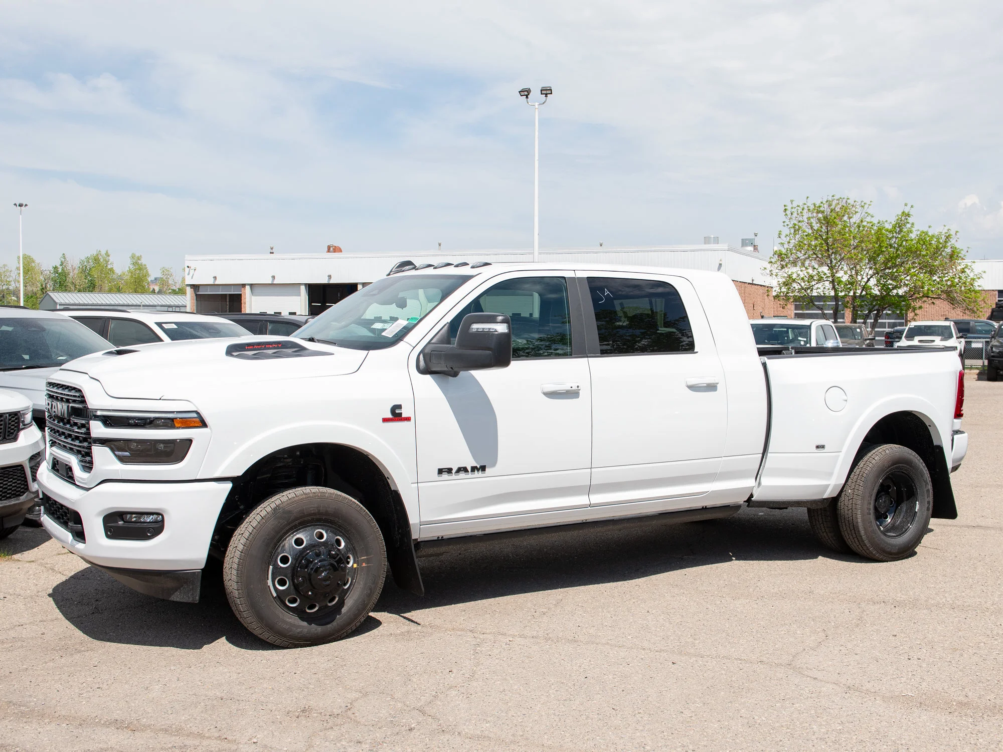 New 2026 White RAM Limited* image 2