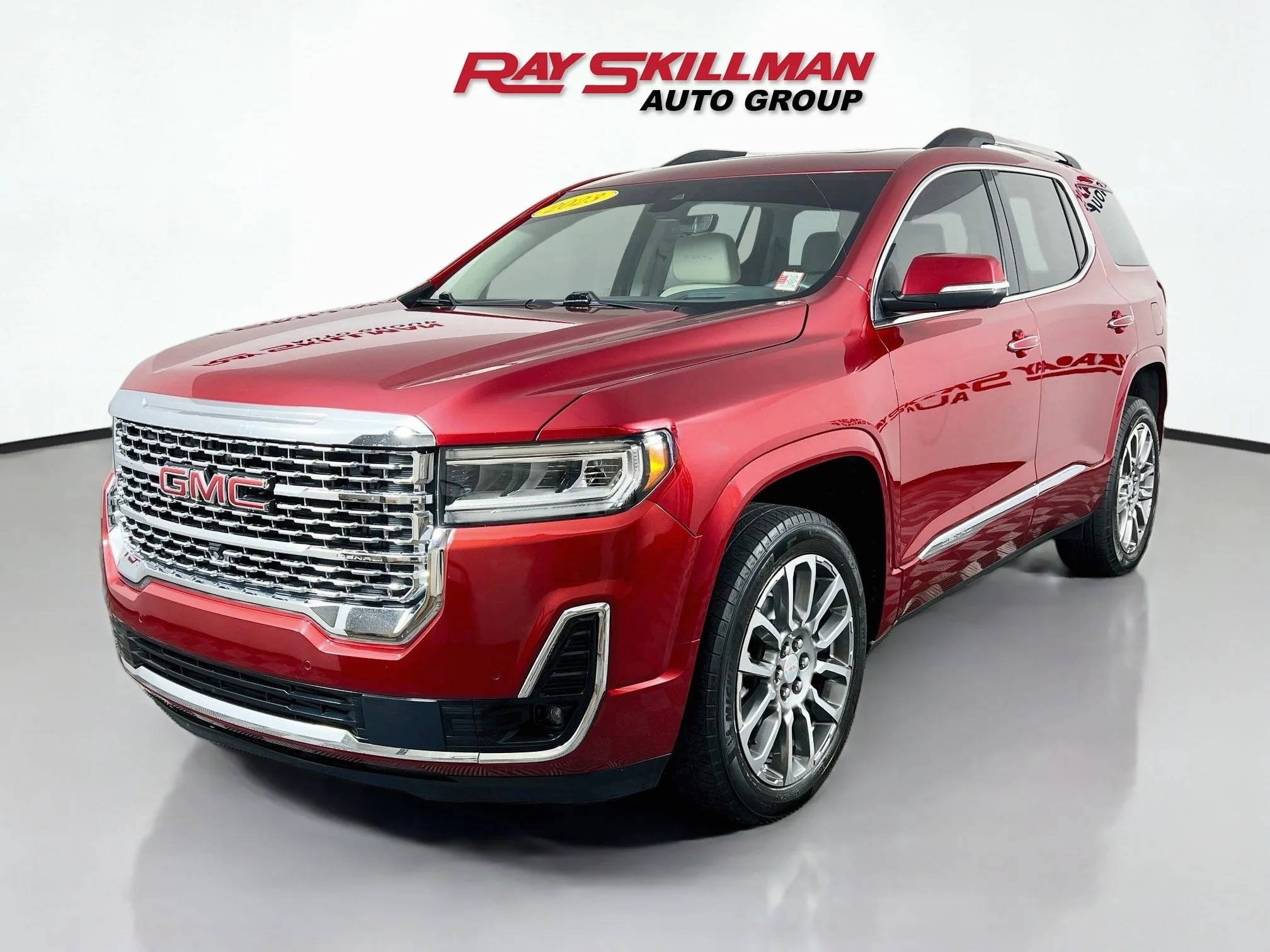 Used 2023 Volcanic Red Tintcoat GMC DENALI image 3