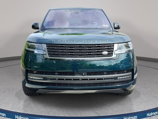 Used 2023  Land Rover Autobiography image 3