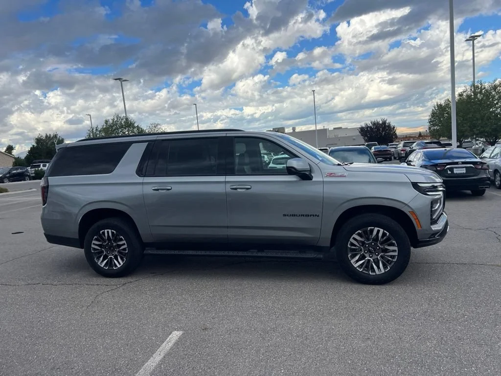 Used 2025 Sterling Gray Metallic Chevrolet Z71 image 28