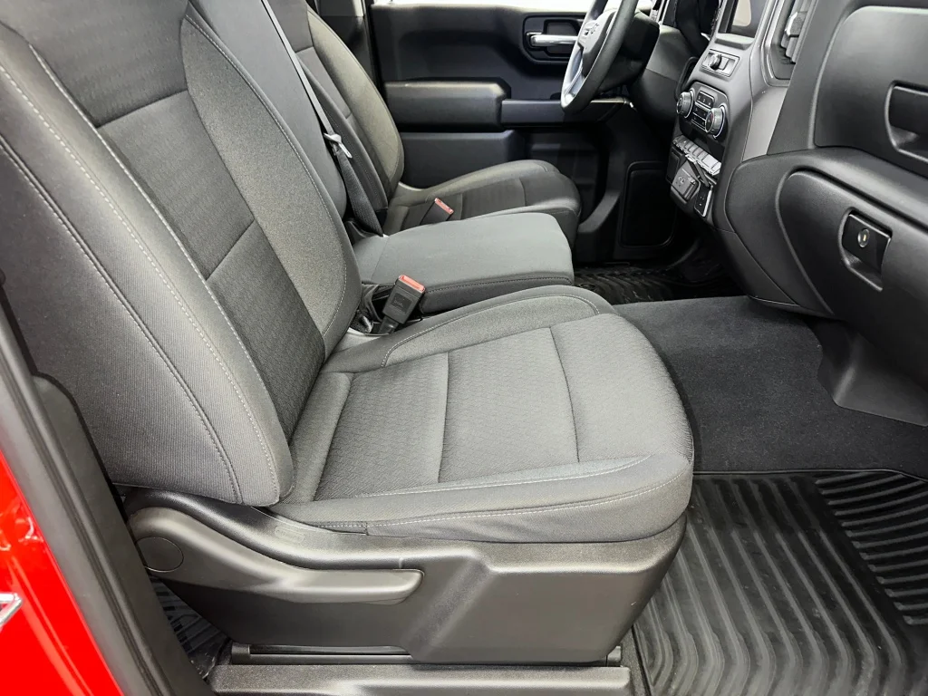 2023 Chevrolet Silverado 1500 Custom - Photo 29