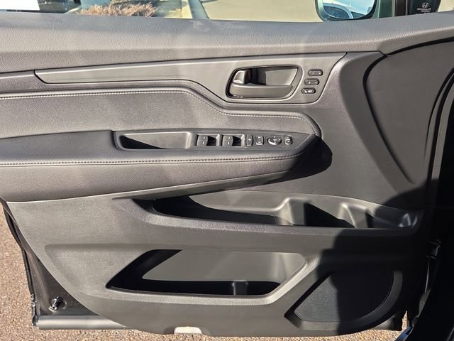 2026 Honda Odyssey EX-L - Photo 11