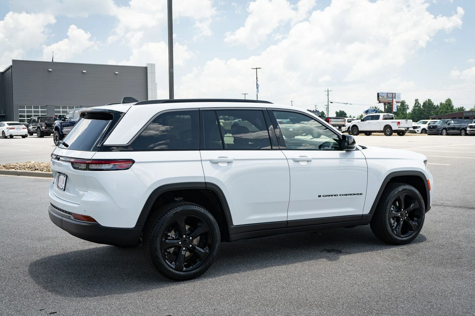 New 2026 White Jeep Limited image 10