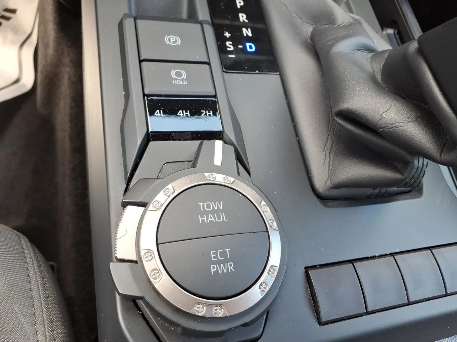 Used 2025 Celestial Silver Metallic Toyota SR5 image 31