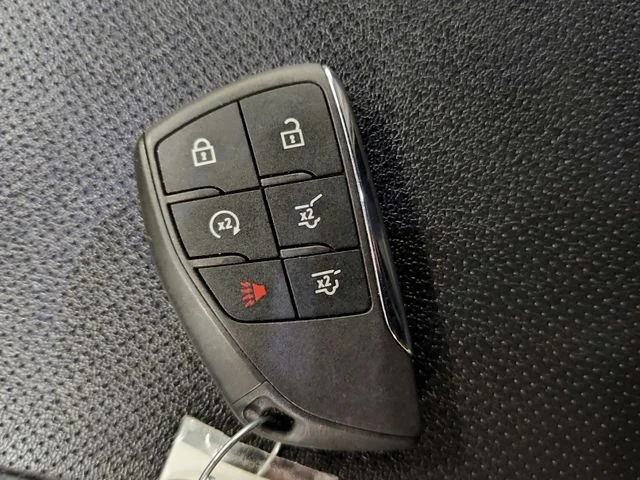 Used 2025 Black Chevrolet Premier image 29
