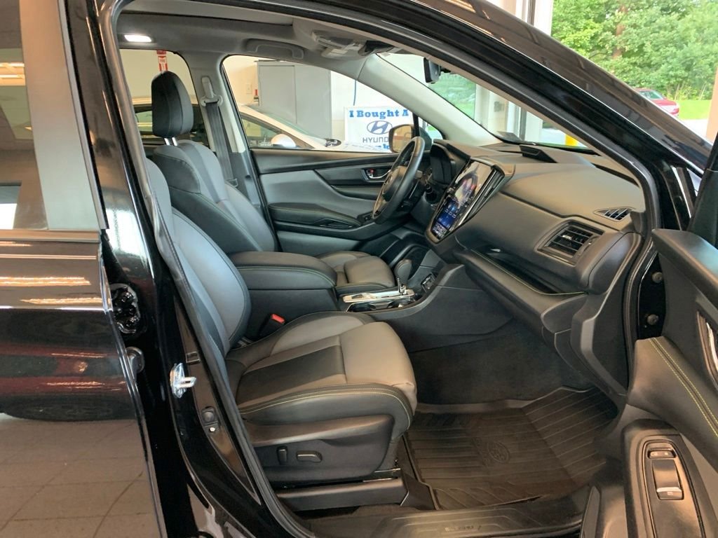 Used 2023 Black Subaru Onyx Edition image 21