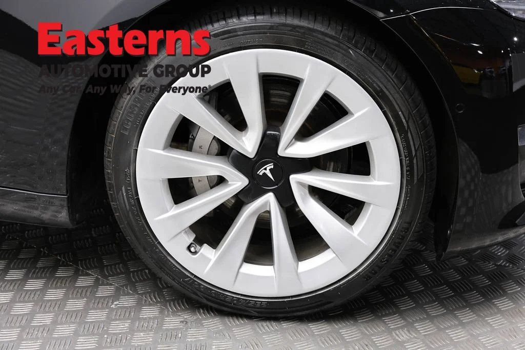 Used 2022 Black Tesla Long Range image 25