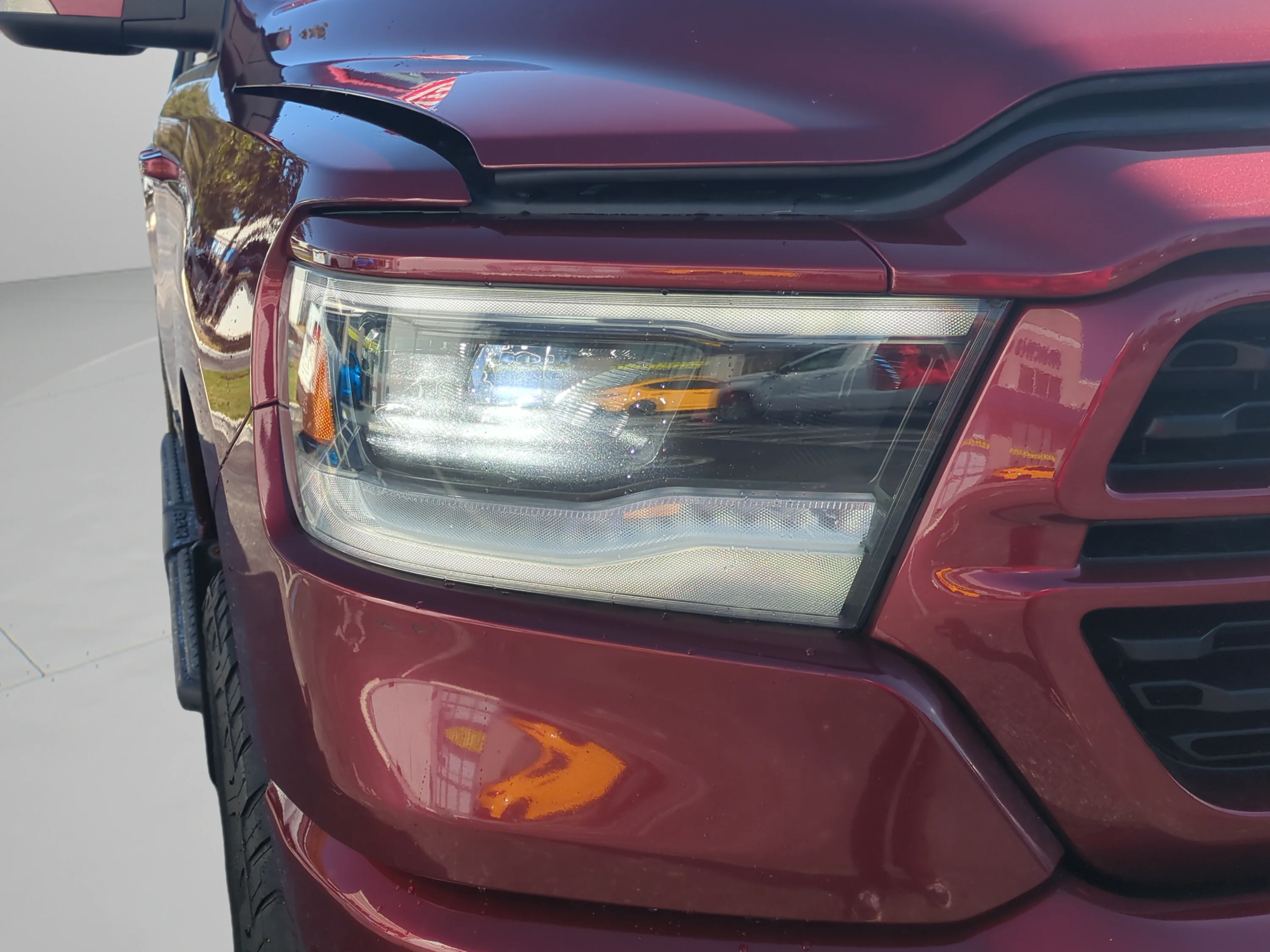 Used 2022 Delmonico Red Pearlcoat Ram BIG HORN image 9