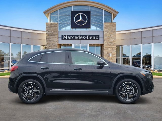 New 2026 Night Black Mercedes-Benz GLA 250 image 5