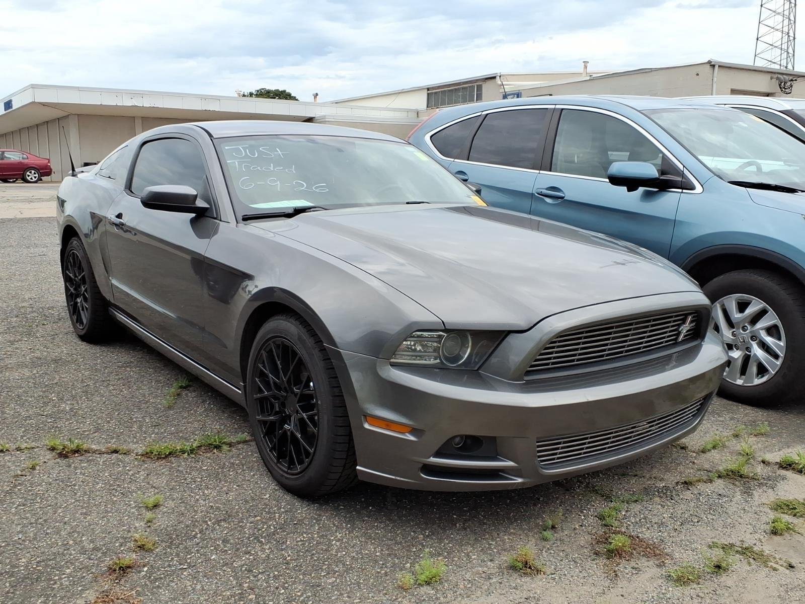 Used 2014 STERLING GRAY METALLIC FORD V6 image 3