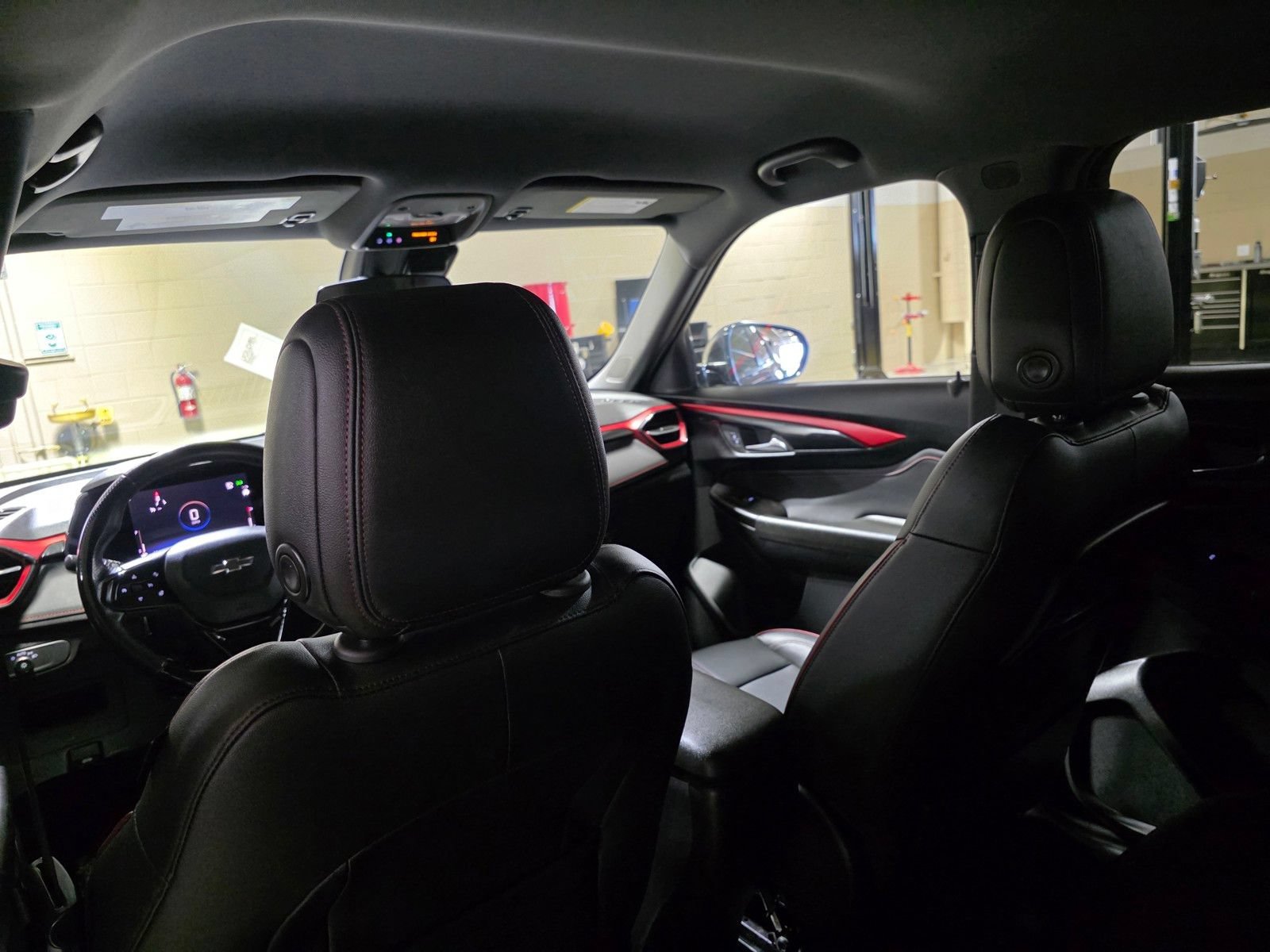 Used 2024 Mosaic Black Metallic Chevrolet RS image 15
