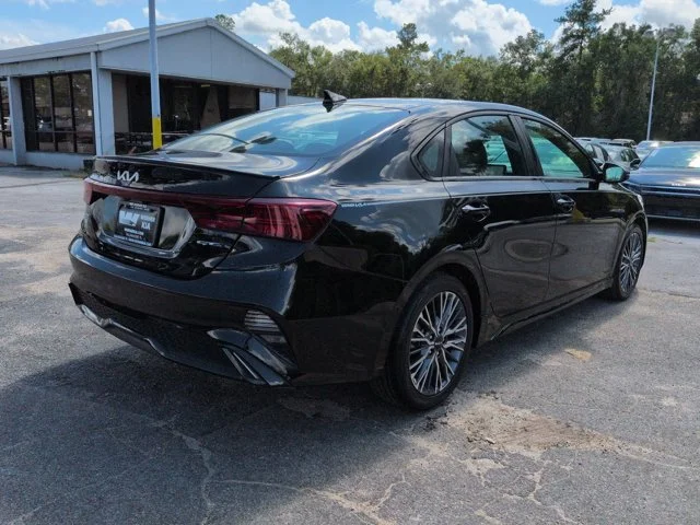 Certified Used 2024 Black Kia GT-Line image 5