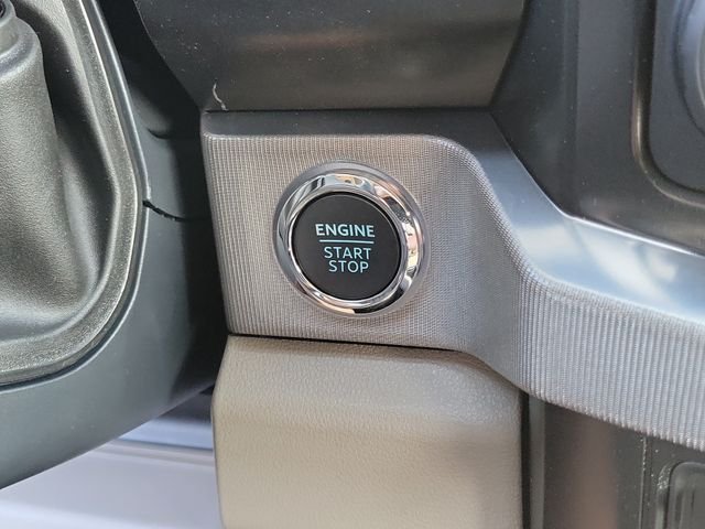 New 2026 Glacier Gray Metallic Tri-Coat Ford F-350® Platinum® image 13