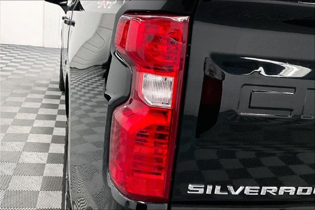 Used 2023 Black Chevrolet LT image 34