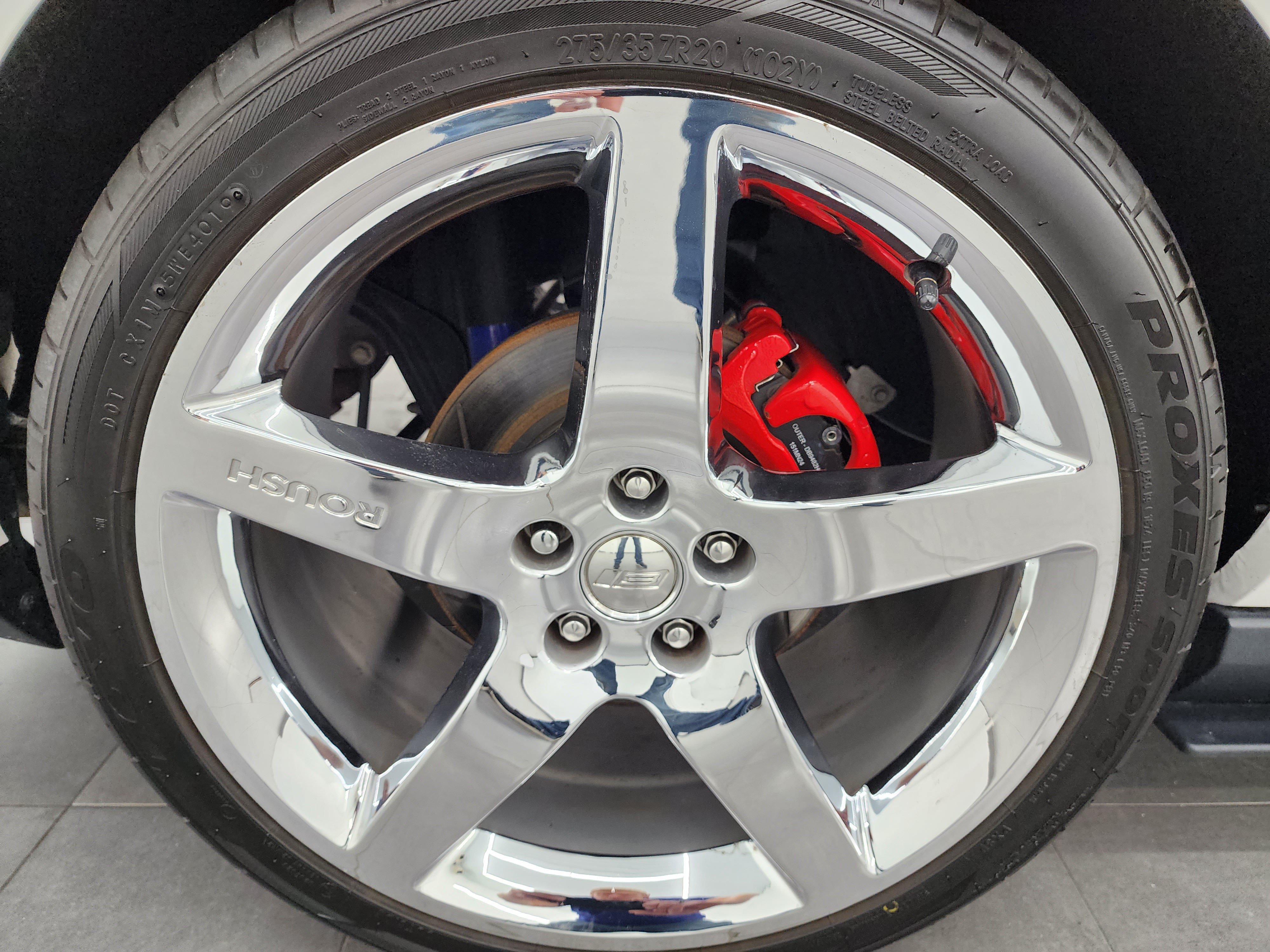 Used 2012 Performance White Ford GT Premium: GT PREMIUM-ROUSH STAGE 3-SUPERCHARGED-6 SPEED STICK-20 WHEELS-HID LIGHTS image 45