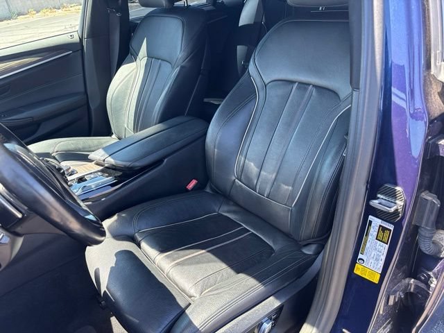 Used 2019 Blue BMW 540i image 12