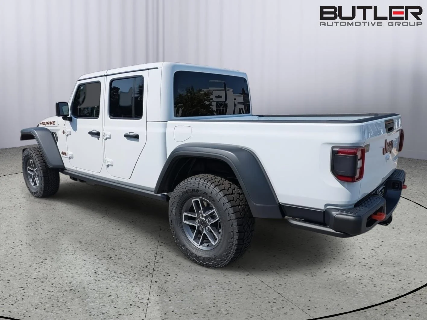 New 2026 Bright White Clearcoat Jeep Mojave image 4