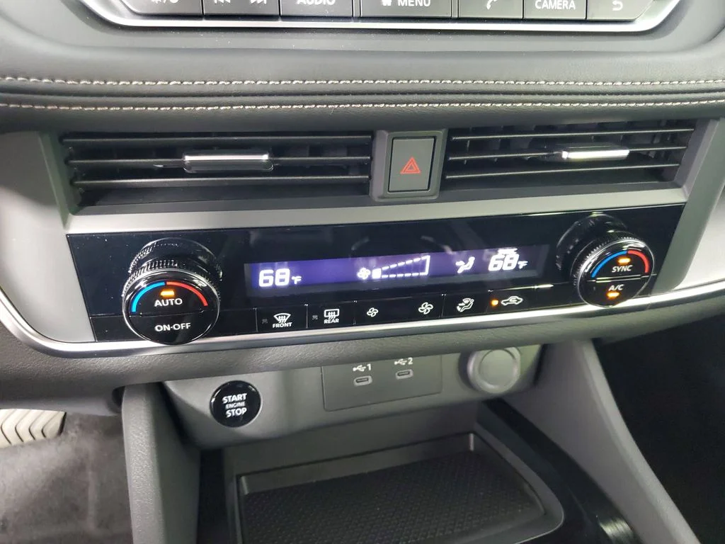 Used 2025 Black Nissan SV image 20