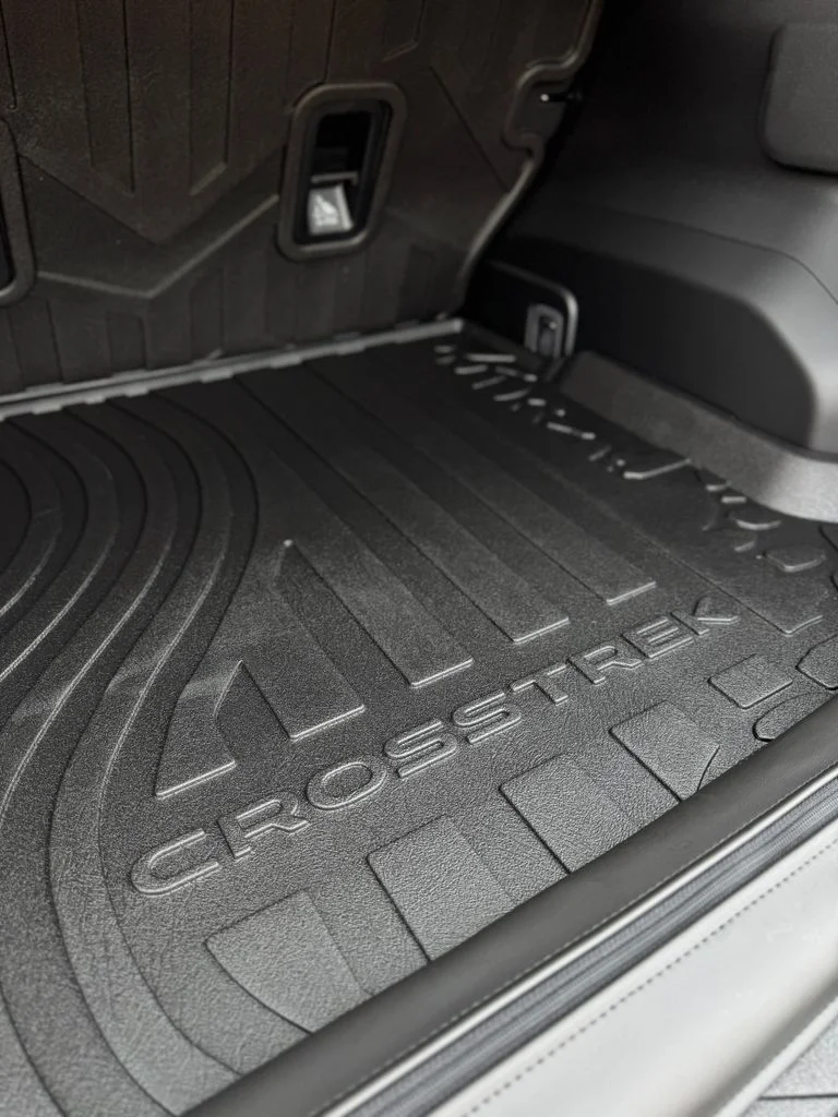 New 2026 MAGNETITE GRAY PEARL Subaru Limited Hybrid image 52