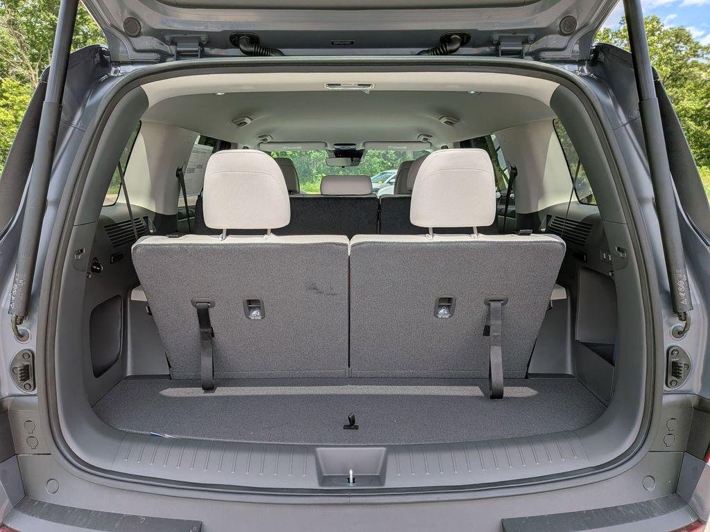 New 2026 Gray Hyundai SE AWD image 26