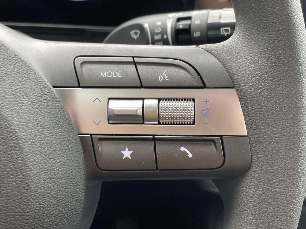 New 2026 Gray Hyundai SE image 22