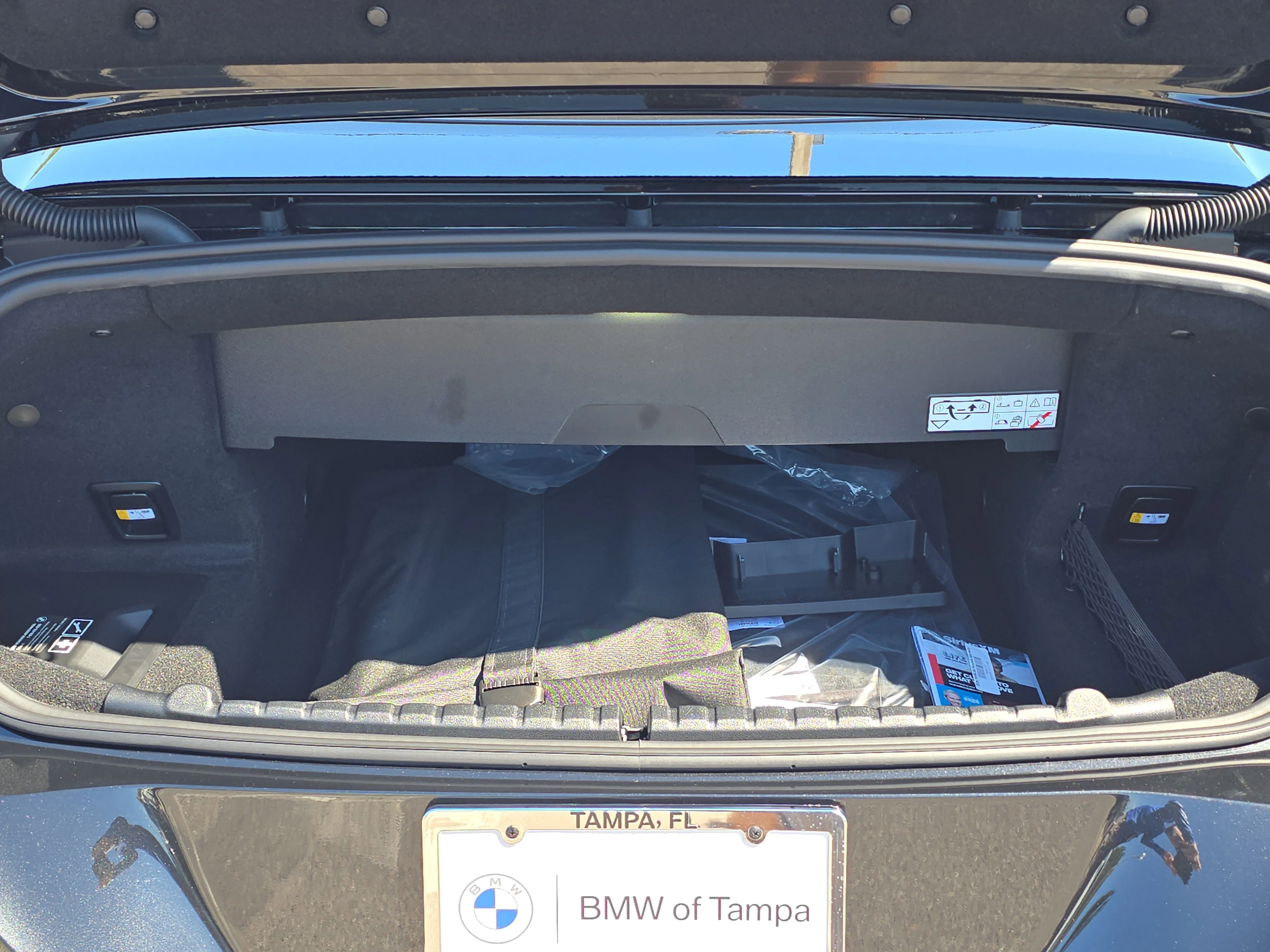 2026 BMW 8 Series 840i - Photo 9