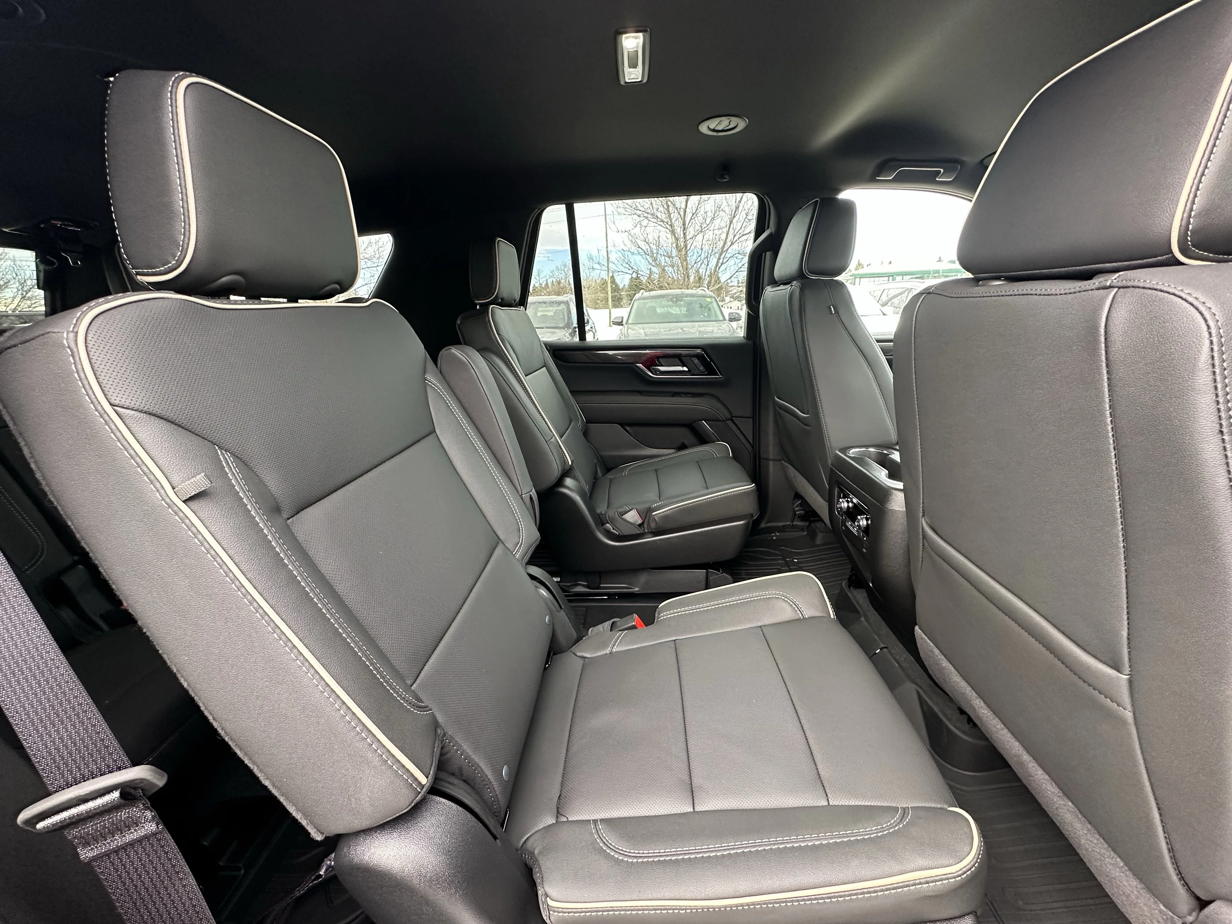 New 2026 Onyx Black GMC Elevation image 21